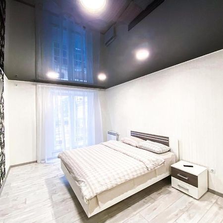Apartpoltava 2 Окремі Кімнати, Новобудова, Два Великих Ліжка Центр, Корпусний Сад ภายนอก รูปภาพ