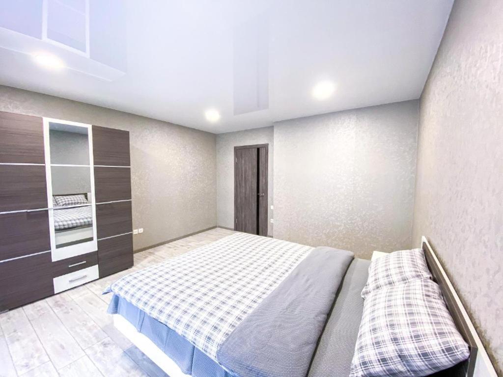 Apartpoltava 2 Окремі Кімнати, Новобудова, Два Великих Ліжка Центр, Корпусний Сад ภายนอก รูปภาพ