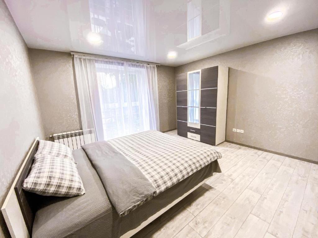 Apartpoltava 2 Окремі Кімнати, Новобудова, Два Великих Ліжка Центр, Корпусний Сад ภายนอก รูปภาพ